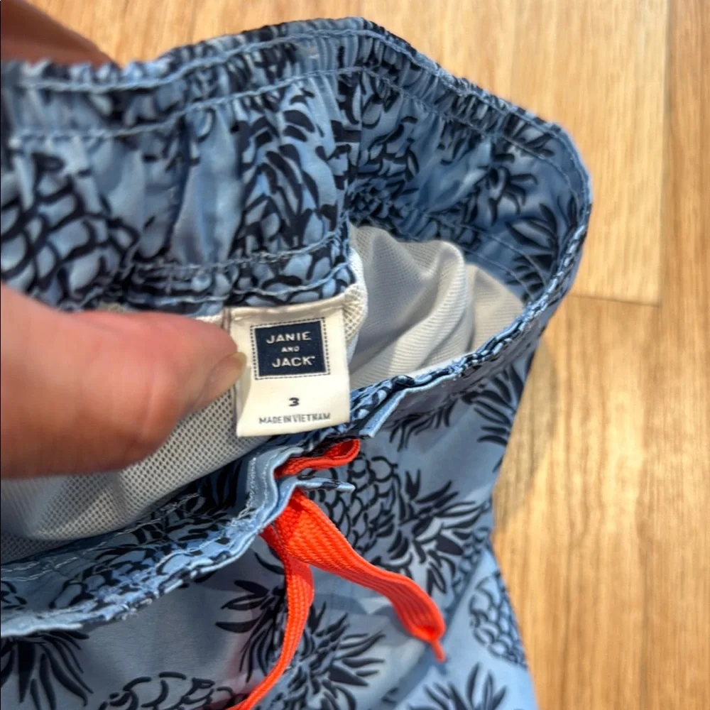 Janie and Jack Pineapple Print swim Shorts bathing suit w/ Drawstring 3T - Picture 2 of 4